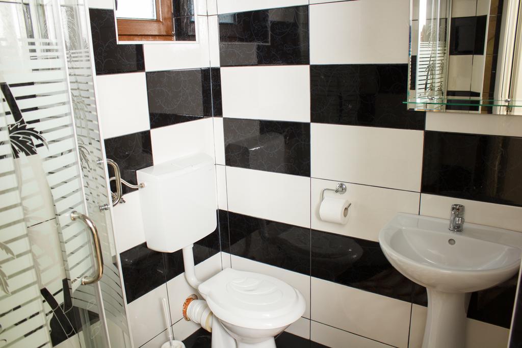 Pensiunea Viki Tău Bistra Room photo
